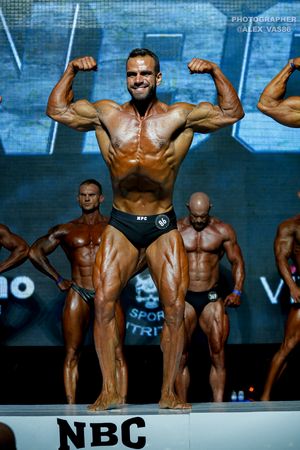 CLASSIC PHYSIQUE +178